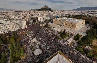 Τα προβλήματα της σύγχρονης ελληνικής κοινοβουλευτικής δημοκρατίας / Γράφει ο Δημήτριος Καμπισιούλης