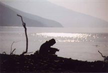 «…παίρνω κουράγιο από κάτι ευλογημένες μειονότητες που ακόμα αντιστέκονται…»