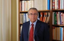 Νεοπαγανισμός: Πίσω ολοταχώς! / του Γεωργίου Μπαμπινιώτη*